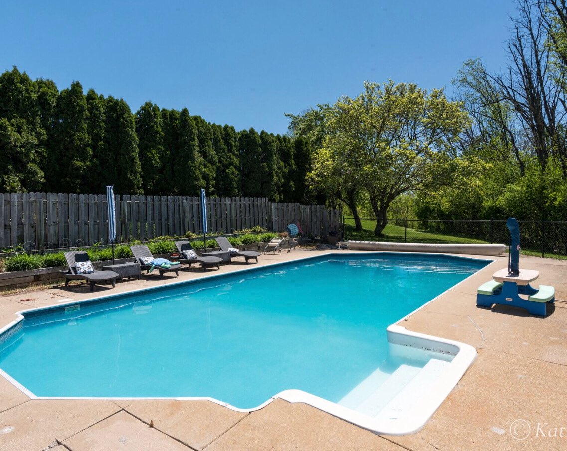 KatieLaneK's tweet photo. The calendar is turning in to a new season! Summer is here and the time is right for sunshine and swimming! 2455 Fletcher NE.   $575,000. #KatieKTeam.  #GrandRapids 616-291-3552 https://t.co/YavR5LRDXT