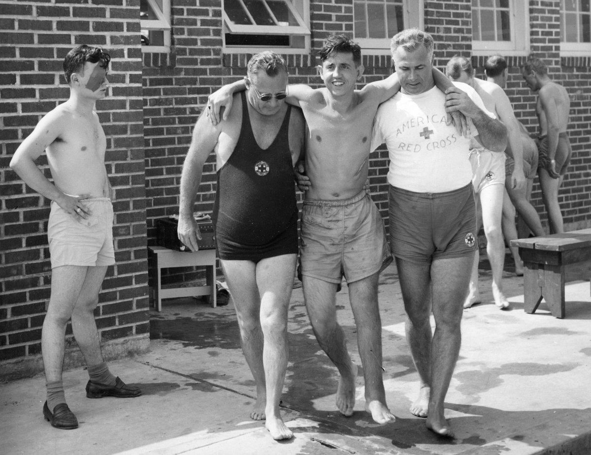 RedCross's tweet photo. Take a look at this swimming group from 1945 for recovering soldiers. Red Cross swimming instructors worked with disabled veterans as part of the Army's reconditioning program to help them exercise in the water. #ThrowbackThursday #RedCrossHistory https://t.co/XMuxNGTs5Z