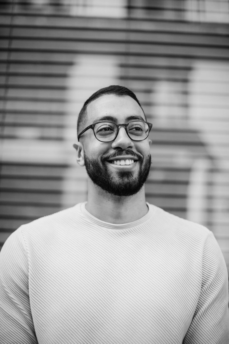 AkramBasuni's tweet photo. Young Visionary. https://t.co/2YzTXK1HEF