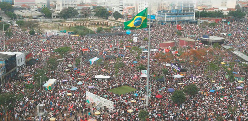 McReinerOficial's tweet photo. Largo do Batata SP
Concentração do Ato Pela Educação !!! https://t.co/rBPZiFwhNV