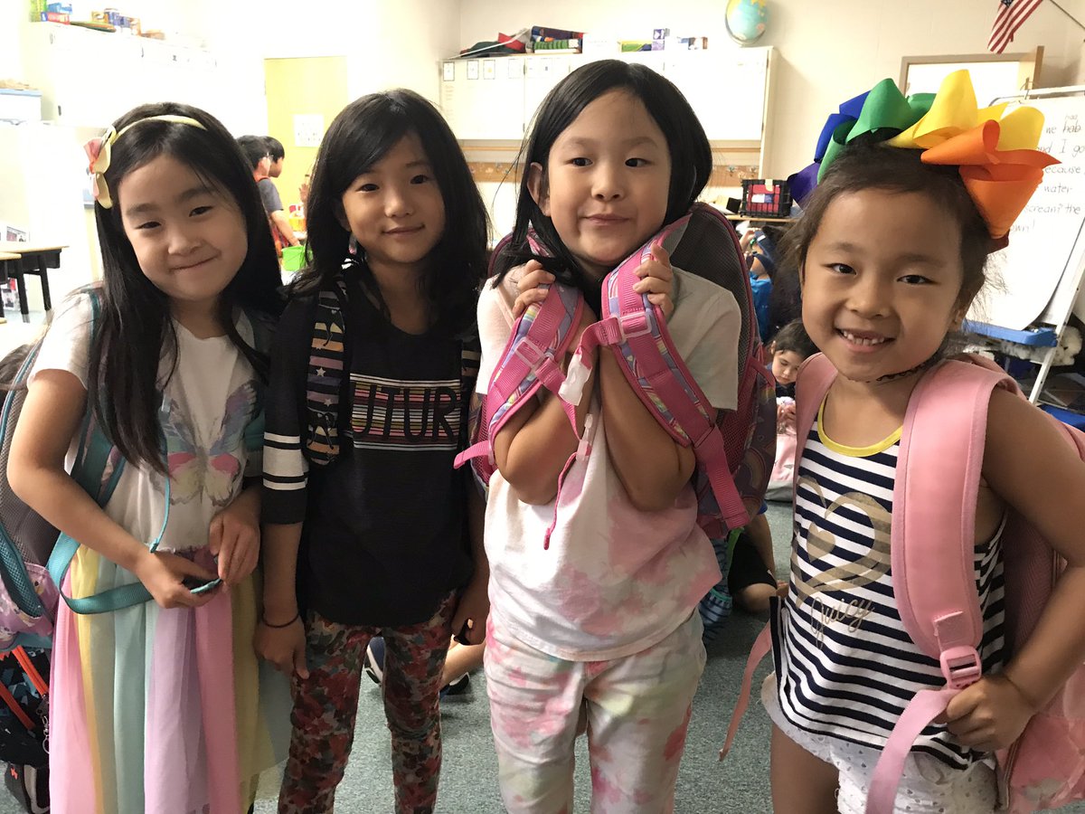 🌈 RAINBOW DAY🌈
Final Countdown of 1st Grade!
#worldisarainbow
#firstgrade