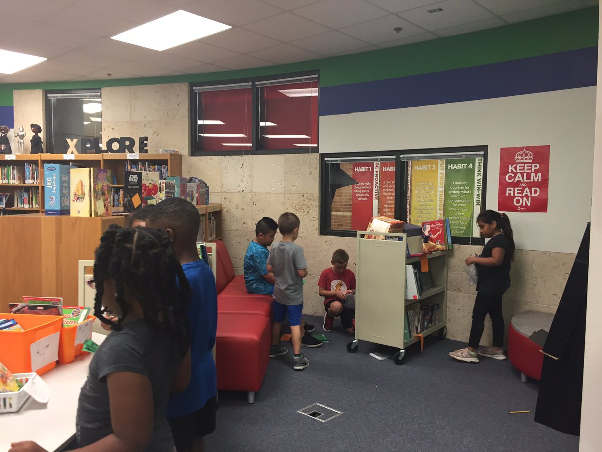 TheSusanHefley's tweet photo. The first EOY Book Buck Book Fair was a huge success and I want to expand next year, not just #booksinkidshands but #booksinEVERYhand! #malvernliveskind https://t.co/7DXQ8ExJlH