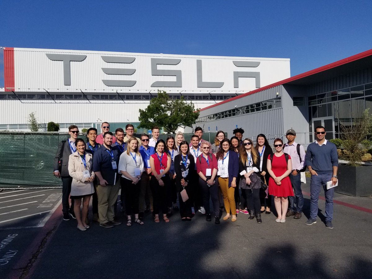 ZipsInTheValley's tweet photo. The Zips visit Tesla! #zipsinthevalley https://t.co/lk7stpWcM9