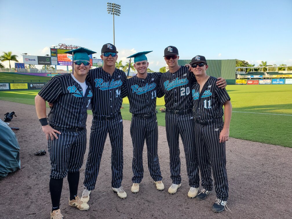 HillsboroughSch's tweet photo. MAKING PLANT CITY PROUD ! ⚾️

6 Plant City High School Seniors are missing their graduation ceremony to play in the baseball state championship for the FIRST TIME! 
Some of their classmates also skipped out on the ceremony to cheer on their friends! 
@Jeff_Eakins @HCPSplantcityHS https://t.co/UDyQKcHj8T