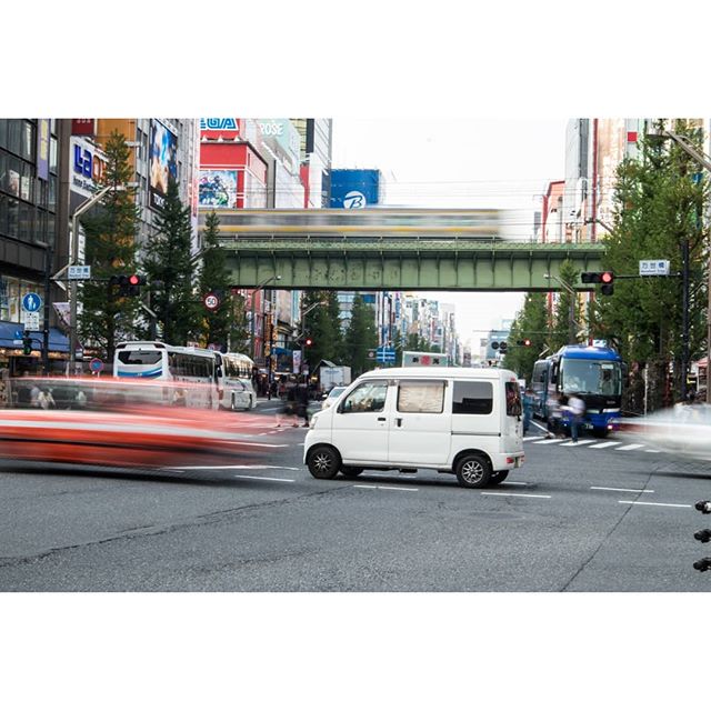 aqiiy8's tweet photo. Reposting @beatrizlizana: - via @Crowdfire
Still while moving
.
.
.
#Frametokyocollective #tokyospc #photowalk #storyofthestreet #streetphotography #japan #superlunacollective #therawsociety #odtakeovers #sptcollective https://t.co/KQN9lSb3Ia