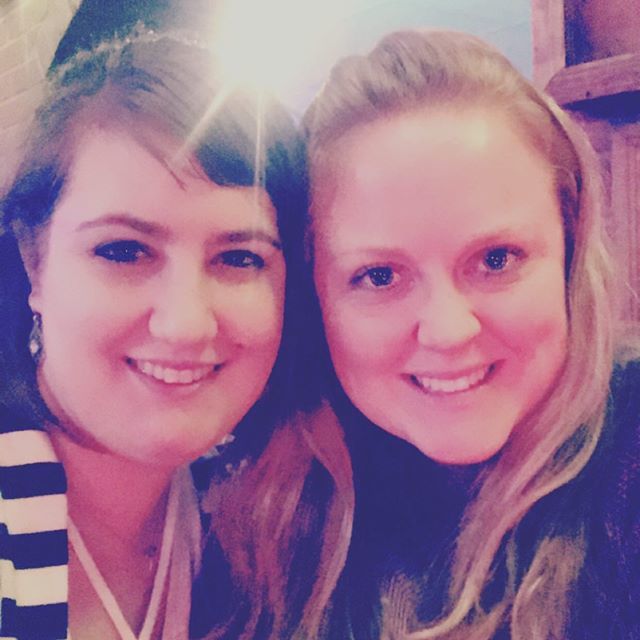 lularoemelm's tweet photo. “I believe that happy girls are the prettiest girls” Audrey said it best - you my friend are one pretty girl ❤️ @swwoodal #sanitysaver #audreyhepburn #beautyismorethanskindeep #happygirls #happiness #liveyourbestlife https://t.co/8DAnnCJNGP https://t.co/ROK5k0PEp3