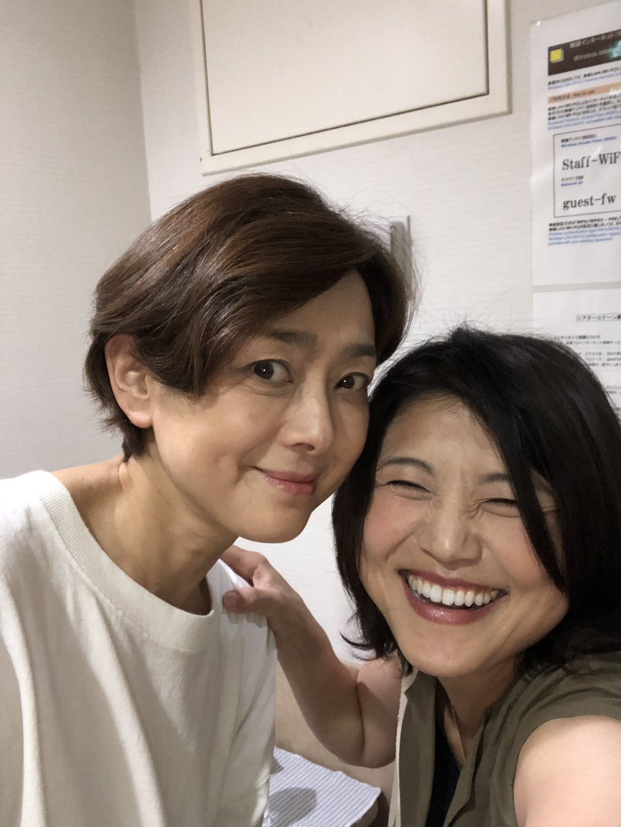 林家 きく姫 Kikuhime 渋谷 Bunkamuraシアターコクーン ハムレット 後ろのマダム達の 素人にも分かりやすかった ハムレットってこんな話しだったんだ 凄かったねぇ 客席の反応も観劇の楽しみ さすがの存在感 秋本奈緒美さん ハムレット