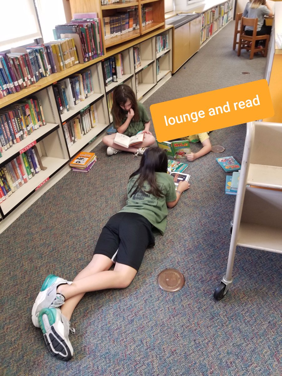 MannLibrary's tweet photo. 3rd Trimester Celebration - Choice: Lounge and Read. 35 Students choose to read. So Awesome! #libraries97, #mannschool, #oakpark97, #mannlibrary https://t.co/sNbuVBMRwH