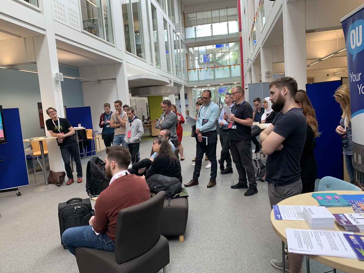 meetnathaniel's tweet image. Had a great time with .@Jisc at #CAN19 over the last couple of days, met some really cool people and made a cool project too (blog post soon).