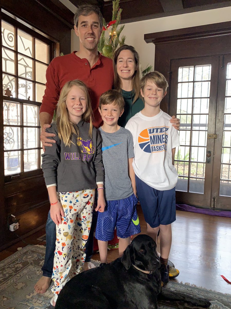 BettieRose100's tweet photo. @CaliforniaBeto @BetoORourke Beto's wife #AmyORourke is AWESOME. Here's some of my favorite pics of her. https://t.co/ApGwQWgfHK
