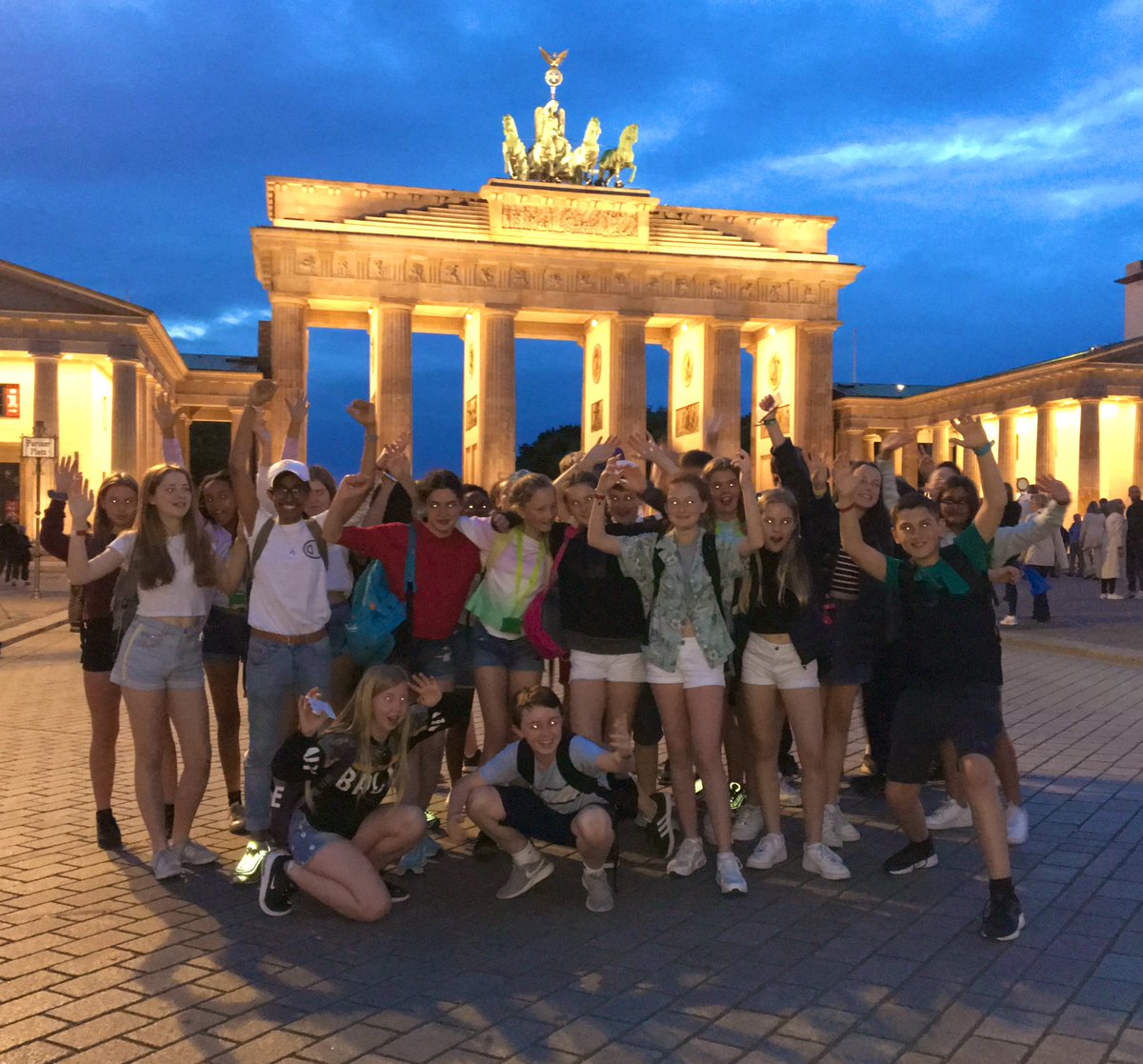 solschMFL's tweet photo. @solsch1560 fantastic evening stroll to #BrandenburgerTor and #PotsdamerPlatz to celebrate our final night in Berlin 🇩🇪 https://t.co/zDky8MqTM4