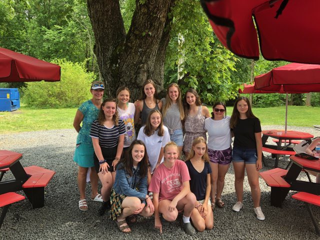 KRHSGT's tweet photo. 2019 Girls Tennis Team!
Thank you girls!!👍💚🎾 https://t.co/YXylsIcaXk