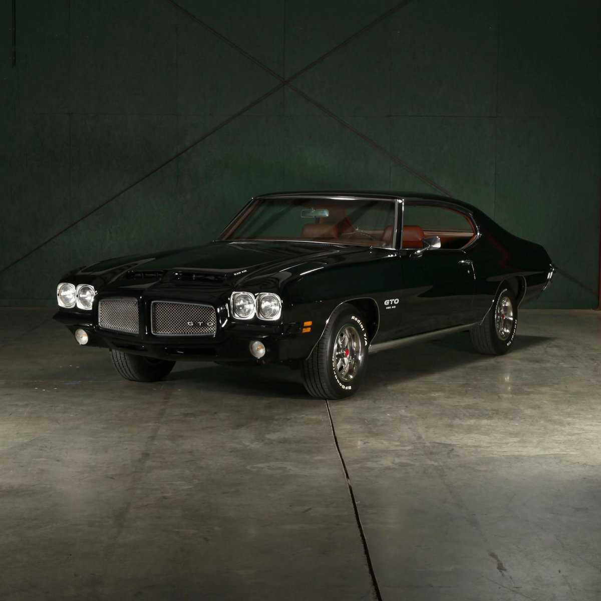 HowHeatherRolls's tweet image. Here's your chance to own a piece of history. tinyurl.com/y6rqdudm