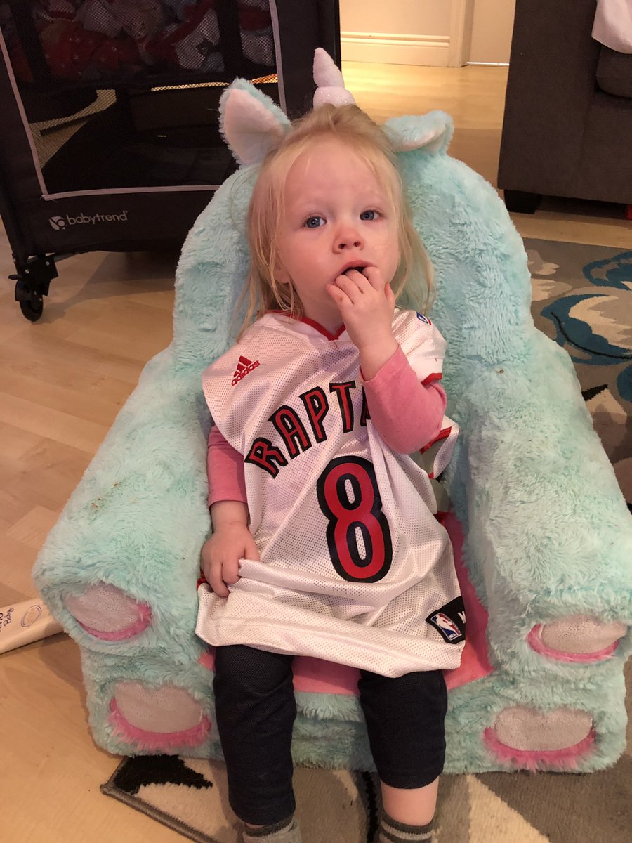 JennBird17's tweet photo. Mommy’s little #RaptorFan is ready to go! #nextgeneration cheering for the Raps and CANADA! Zoned in! #WeTheNorth #RaptorsNation @Raptors @JmCalderon @Calderon8_Fans @LeoRautins @the_raptor https://t.co/uBMfu38rpg