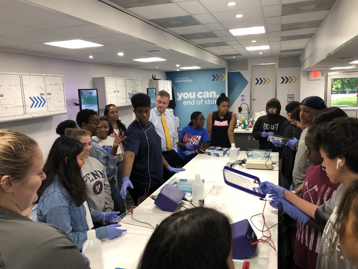 briangaines's tweet photo. Fantastic visit by @RepDavidTrone to #MXLab @WatkinsMillHS. Great to see him engage w students. A true champion of #STEM #Education. @LearningUNDFTD @MCPS @G2Gconsulting @MDTechCouncil https://t.co/JykCee8cNQ