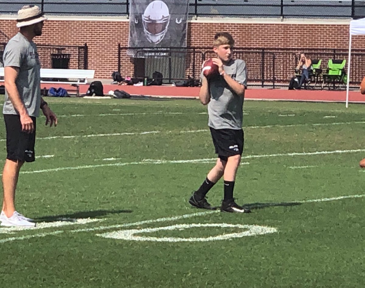 KyleQB12's tweet photo. Thank you to @QBskillsEPIC, @Elite11 Academy & @DilfersDimes for an awesome QBexperience last weekend. Thank you to the great group of coaches, organizers and other providers that made it all possible. I am looking forward to the next one!!!! @QBIQsystem @QB1Sports @txqb #qbepic https://t.co/y65ZpiRvkQ