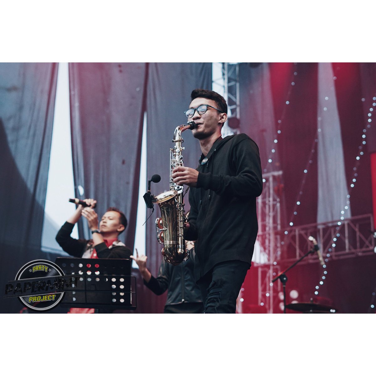 " Live Opening band for Sheila On 7 "
Terimakasih energi positif nya, dan terimakasih untuk semua yang sudah vote dan support kami!
#letspartywithpapermint