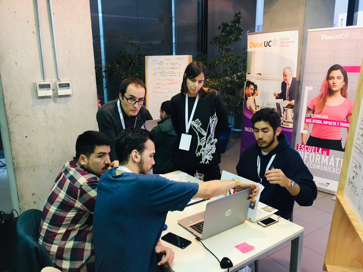 ClaudioAlcota's tweet photo. Continuamos en la 2da #HackathonCITT en @DuocUC junto a la empresa @citi en la etapa de “validación” 💪🏻💪🏻 ya queda menos para las presentaciones finales. https://t.co/PzvdAOZFKa