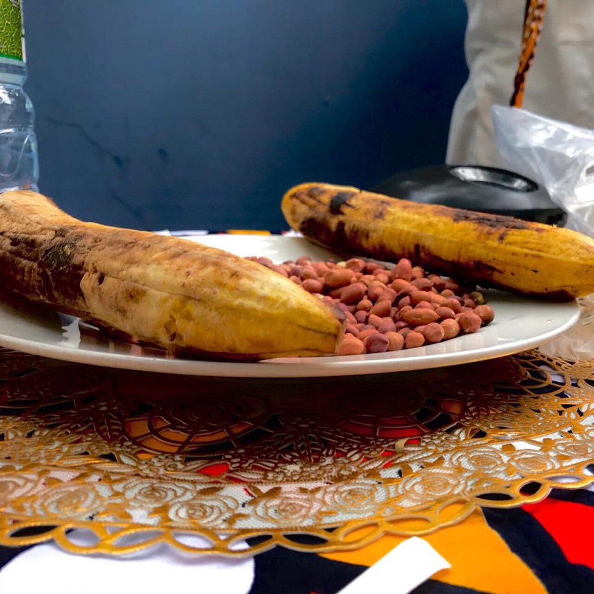 aece2k19's tweet photo. Feira dos países no complexo escolar privado Emirais #SemanaDeAfricaEmirais https://t.co/RN4ama78I3