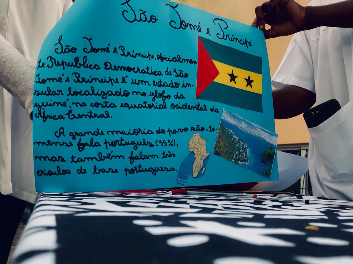 aece2k19's tweet photo. Feira dos países no complexo escolar privado Emirais #SemanaDeAfricaEmirais https://t.co/2LOxcDAOFH