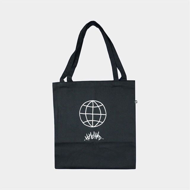 DITEclothing's tweet photo. TOTEBAG seharga Rp85.000. Dapatkan produk ini hanya di Shopee! https://t.co/Qm0nEtjCY5 #ShopeeID https://t.co/z91oWGa0YR