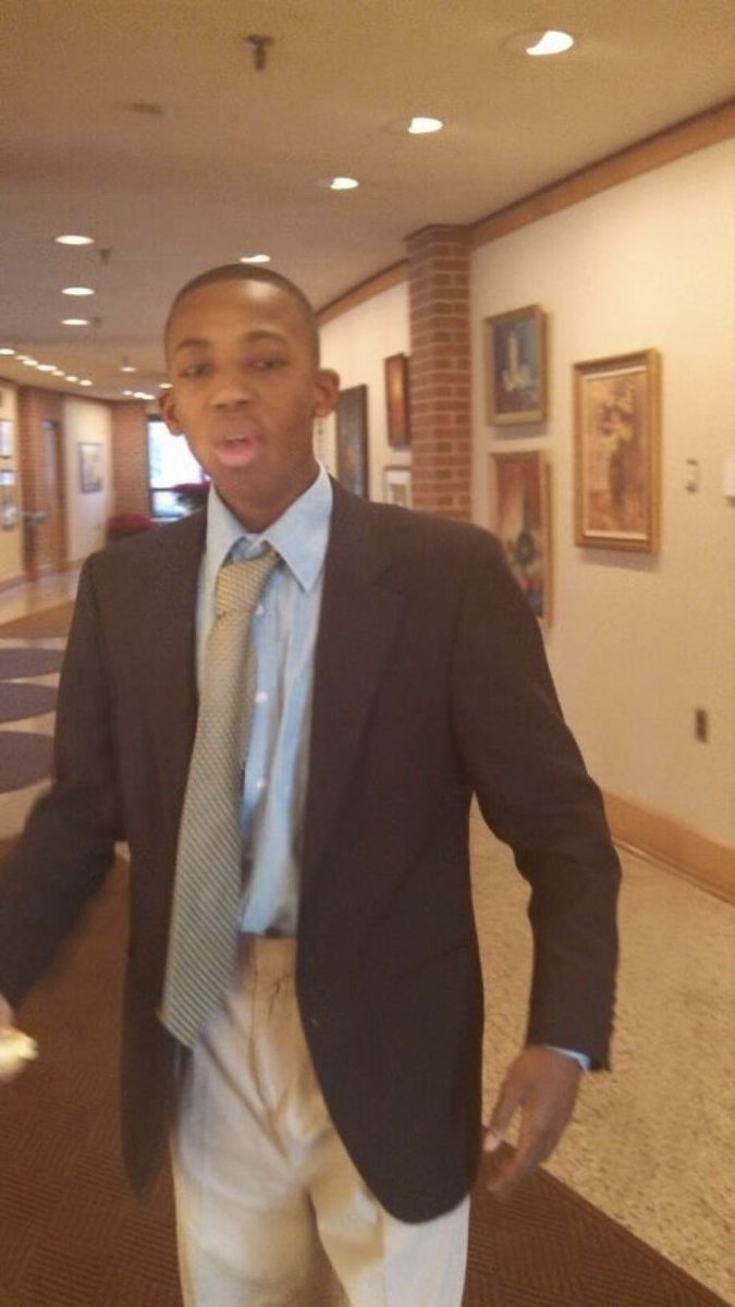 littlecozyy's tweet image. I really grew up 😂 #pubertychallenge