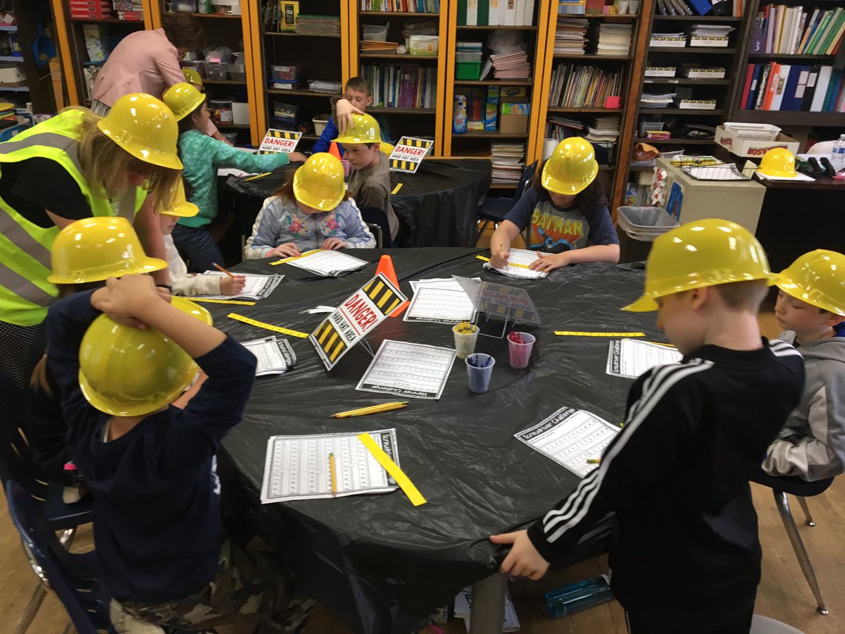 BlessingMahopac's tweet photo. Construction Zone and Medical Classroom Transformations were a successs! Amazing work by our students and teachers! #BreakthroughClassroom #districtonthemove @Mrs_Tighe @Ms_Forman_MHS @mrsadamonis @bulldogslv @jenniferacronk @jennborst https://t.co/UmdTl2cWfV