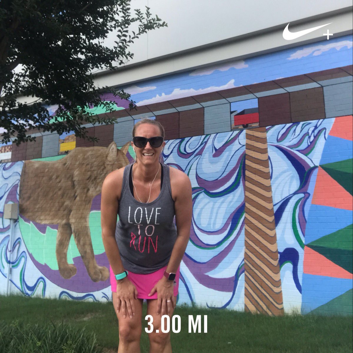 5k_chick's tweet photo. 🥵💦🥵💦 #whatwasithinking🙄 #summerweather☀️ #runinstyle😎 #goodrsunglasses #runCSU #iwear2watches🤷🏼♀️#teampedialyte #slowmilesinhotweather🔥 https://t.co/r9ke6YmA48
