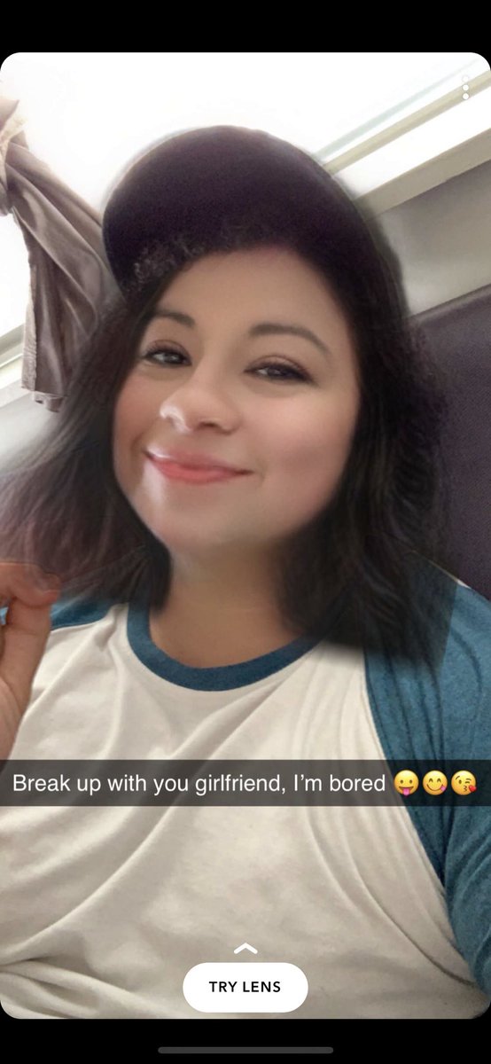 siri_matt's tweet photo. Someone hit this girl up, she must be dehydrated 😂 https://t.co/Q9LgYv5ghy