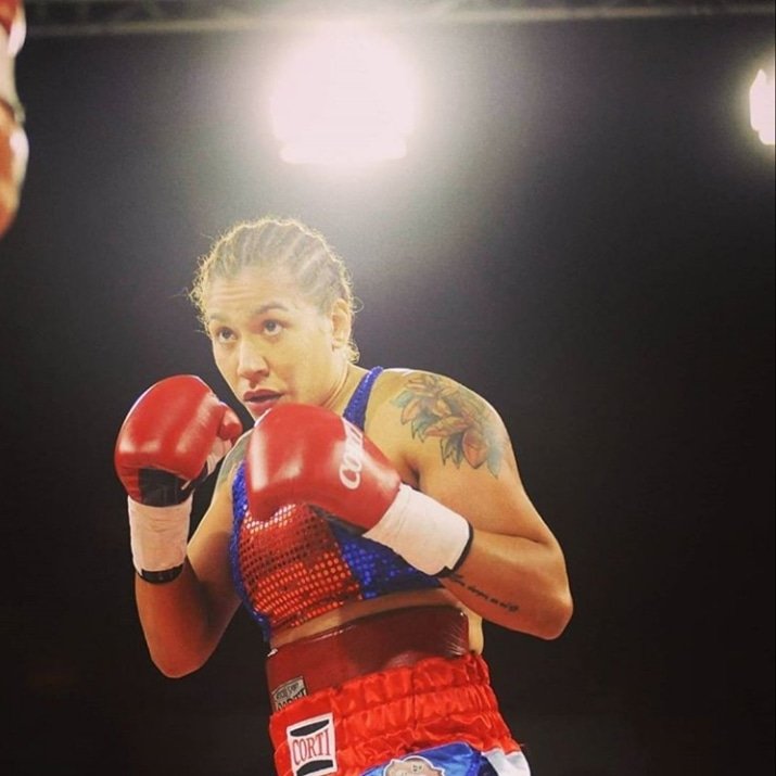 Limpiate la cara recuperate,y respira profundamente... el Éxito consiste en alcanzar lo que te propones lo que quieres conseguir,si el momento adecuado no llega fabricalo #trabaja #superate #seconstante #noterindas #adelante #sinopuedescorrercaminahastaquepuedasvolar❤