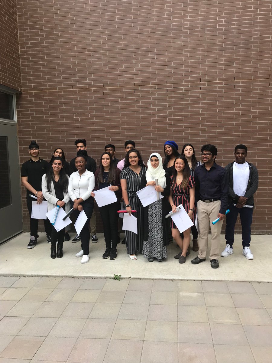 kentarmstrong9's tweet photo. 20 under 20 award winners at JASS this evening.  Wonderful student achievement and contributions to school and community. Congratulations! https://t.co/mT6MosBQ7s