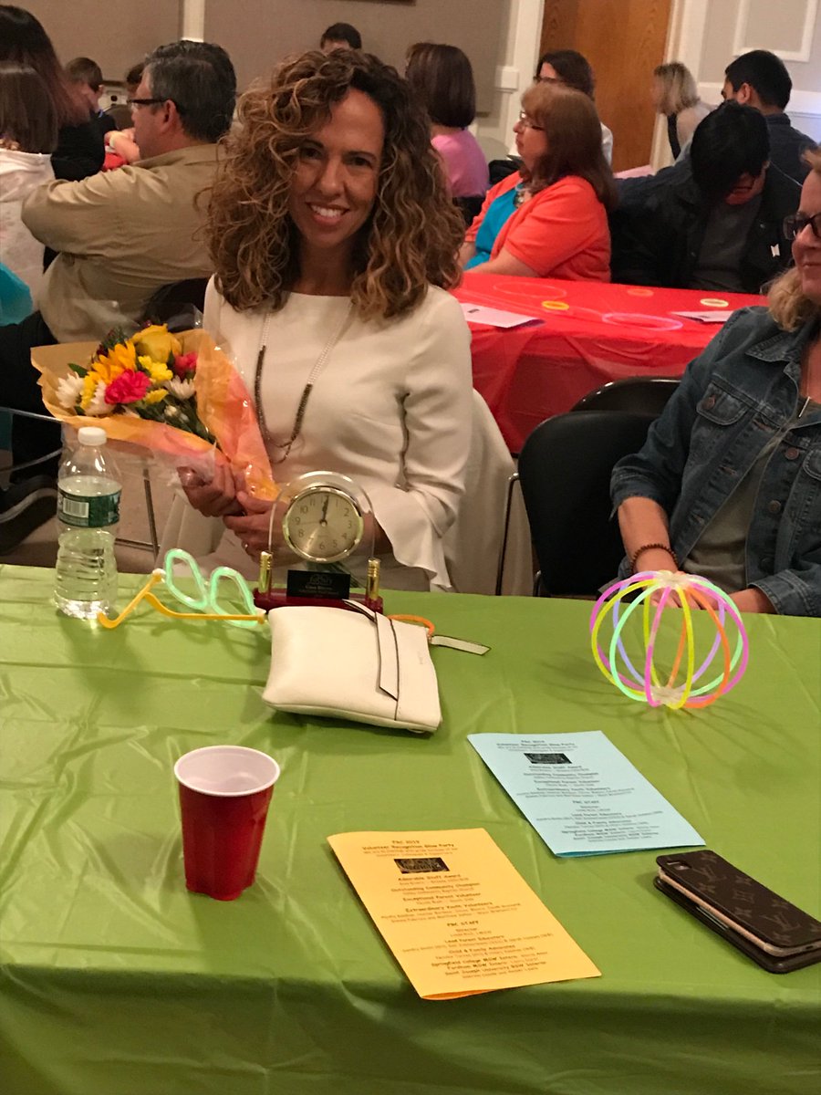 BPSTeachLearn's tweet image. Congratulations Gina Rivera!! 
You are amazing! 
Thank you for all you do to support our schools. 
#teachandlearn