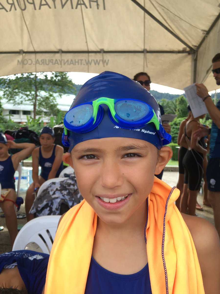 BSM_ASA's tweet photo. Zoeโs ready for her swim!!! #GOBSM https://t.co/16GmNbzviI