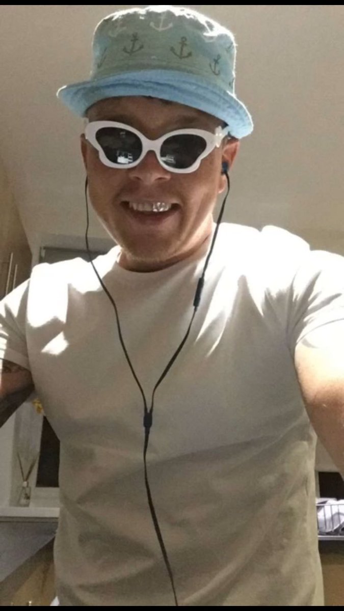flofus tweet picture