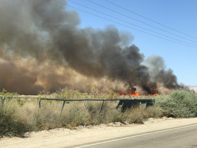 CALFIRERRU's tweet image. #66Fire [UPDATE] 4:00 p.m. - Avenue 66 remains closed between Filmore St. and Tyler Street.  Tyler Street is now closed from Avenue 66 to Avenue 62.  A Field PIO is on scene of the incident.