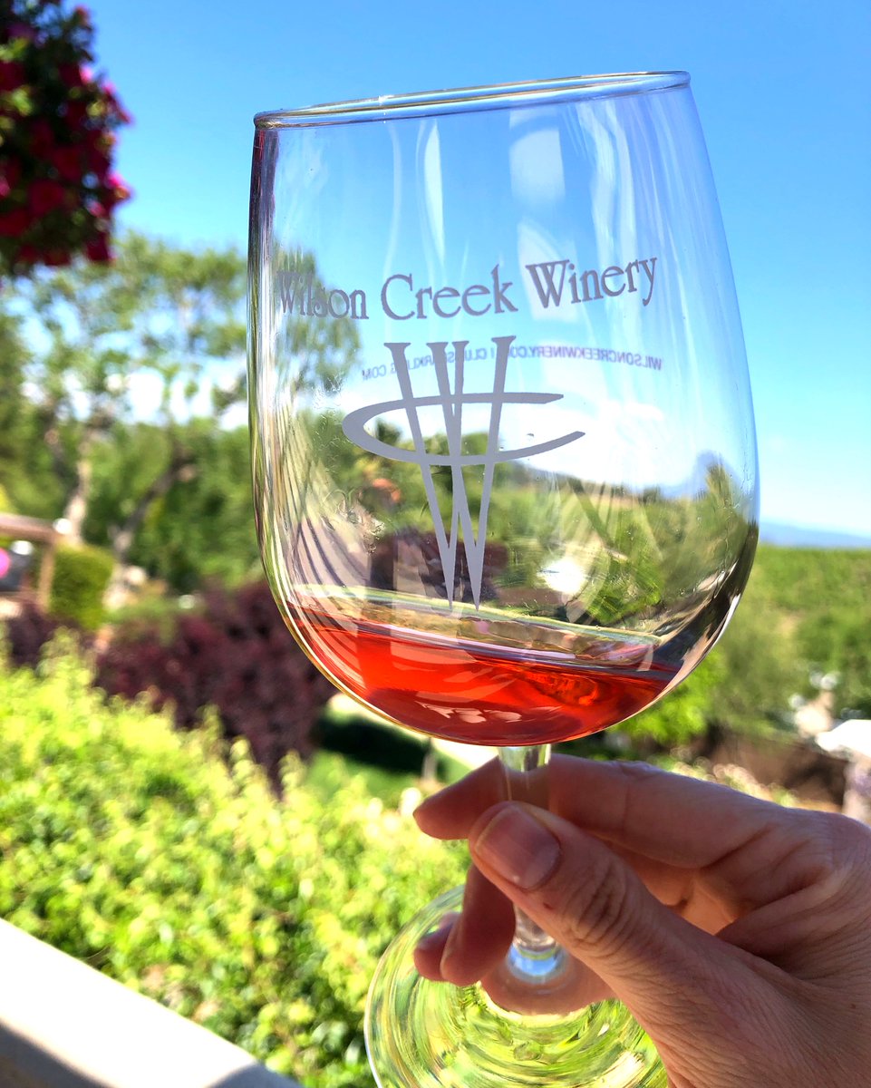 Wilson_Creek's tweet photo. SNEAK PEEK!!!
New Sparkling Flavor dropping at the Temecula Valley Balloon &amp; Wine Fest Tomorrow!! Come see us and get the NEW Taste of Summer!
In the meantime can you guess our NEW Flavor?!?

#WCSweetSummer #wilsoncreekwinery #tvbwf #balloonandwinefest #winelifestyle #newflavors https://t.co/RV0XhhjGSq