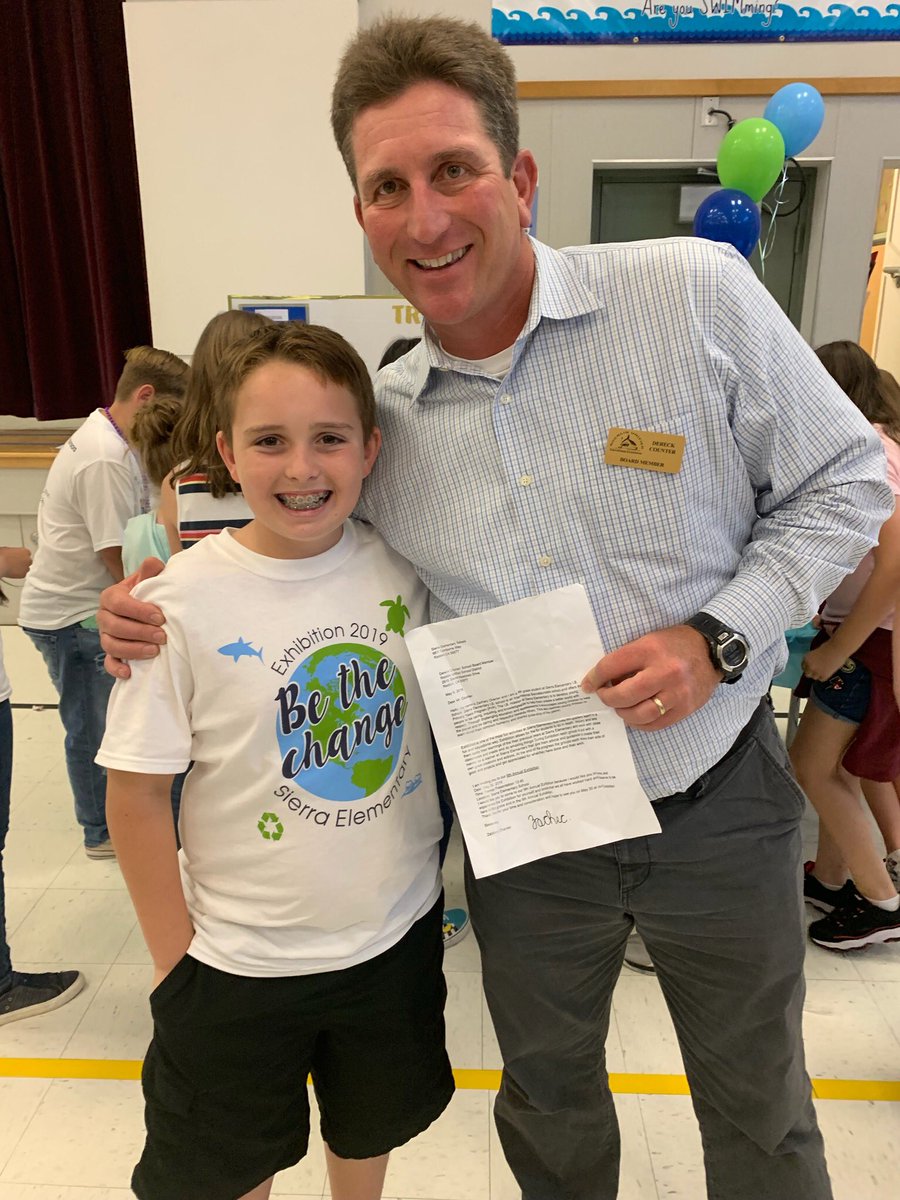 handersoncreate's tweet photo. Thank you RUSD board members Susan Halldin &amp; Derek Counter and @StockRoger, @KathyPon1 &amp; @DrWJMacDonald for coming to our 6th Grade Exhibition today! Our students loved sharing their learning with you! @RocklinUSD  #rusdPROUD https://t.co/nENZh0rXCY