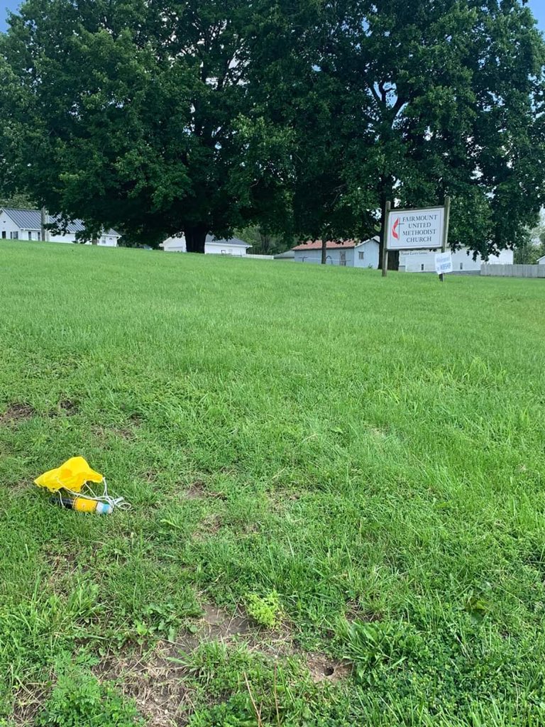 ReedTimmerUSA's tweet photo. BREAKING NEWS!!! I just got off the phone with Matthew DuBois, Jerry Belk who found the ROCKET sensor with parachute just short of KC Airport! This is huge. Due to this miracle we will now have 10 Hz data for the entire flight inside EF4 tornado and 3D animation of its flight! https://t.co/Nhga3ZVHSX