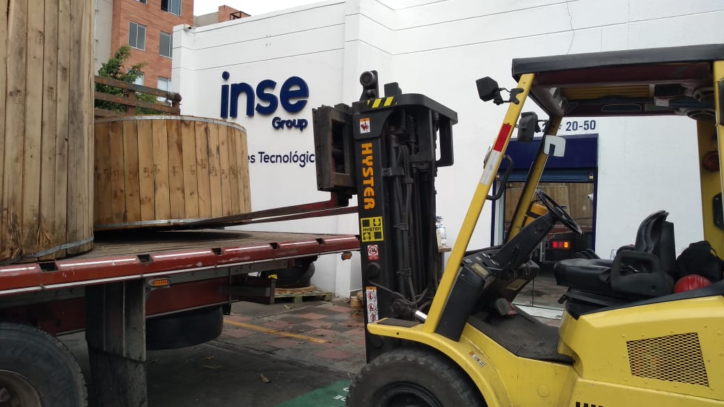 Inse_Group's tweet photo. Especializados en desarrollar soluciones tecnológicas eléctricas, electrónicas, de información y afines.
#InseGroup https://t.co/N3StPJkfQX