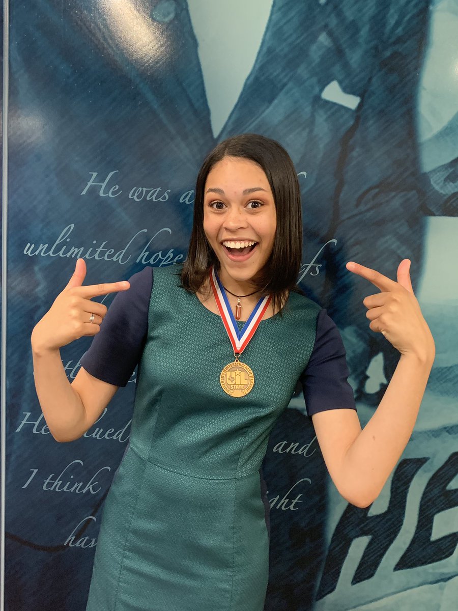 TLUILAcademics's tweet photo. Lizzy finished 5th in Prose Interpretation at the State level! She is our first State finalist in over 15 years and we are so incredibly proud. We are also blessed to have Ms. Cindi Stokes as an awesome coach. Amazing job Lizzy! @RELRedRaiders @EastTexCraw @REL_Theatre https://t.co/3x4Bv63sgQ