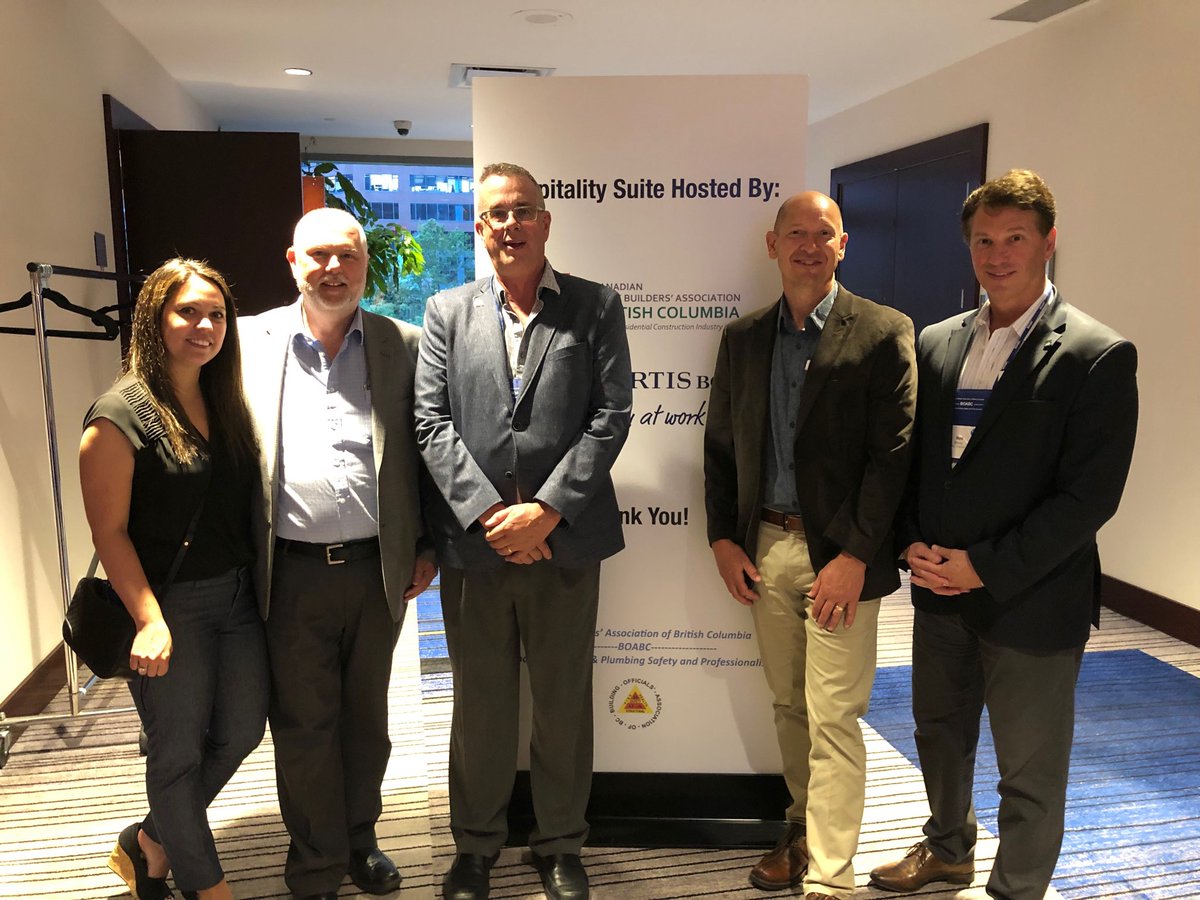 Neil_Moody_'s tweet photo. Thank you to @FortisBC for its sponsorship support of the @CHBABC reception at the Building Officials Association of BC conference at the Hyatt Vancouver. https://t.co/QfxoeM4Mga