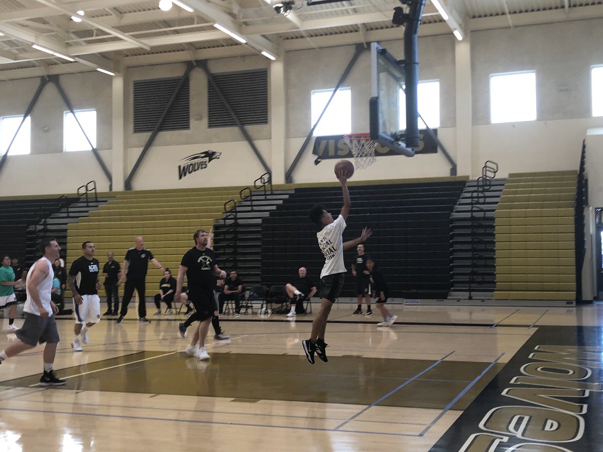 ACHS Link Crew tweet media