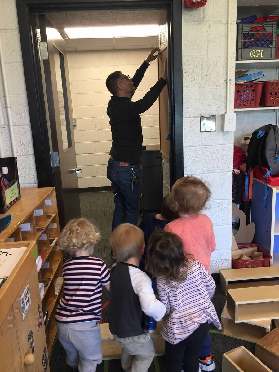 BBBtheplacetobe's tweet photo. Helping Mr. Mark! https://t.co/ESupbTDbz6