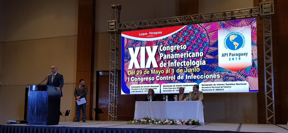 vigisaludpy's tweet photo. AHORA | Arranca XIX Congreso Panamericano de #Infectología
 
Acto de apertura con presencia del Ministro de Salud Pública, Dr. @MazzoleniJulio, en Centro de Convenciones de la Conmebol. Con profesionales del ámbito de la salud y estudiantes.
#API2019
#CongresoAPI
#APIParaguay2019 https://t.co/SfEYr7oSeu