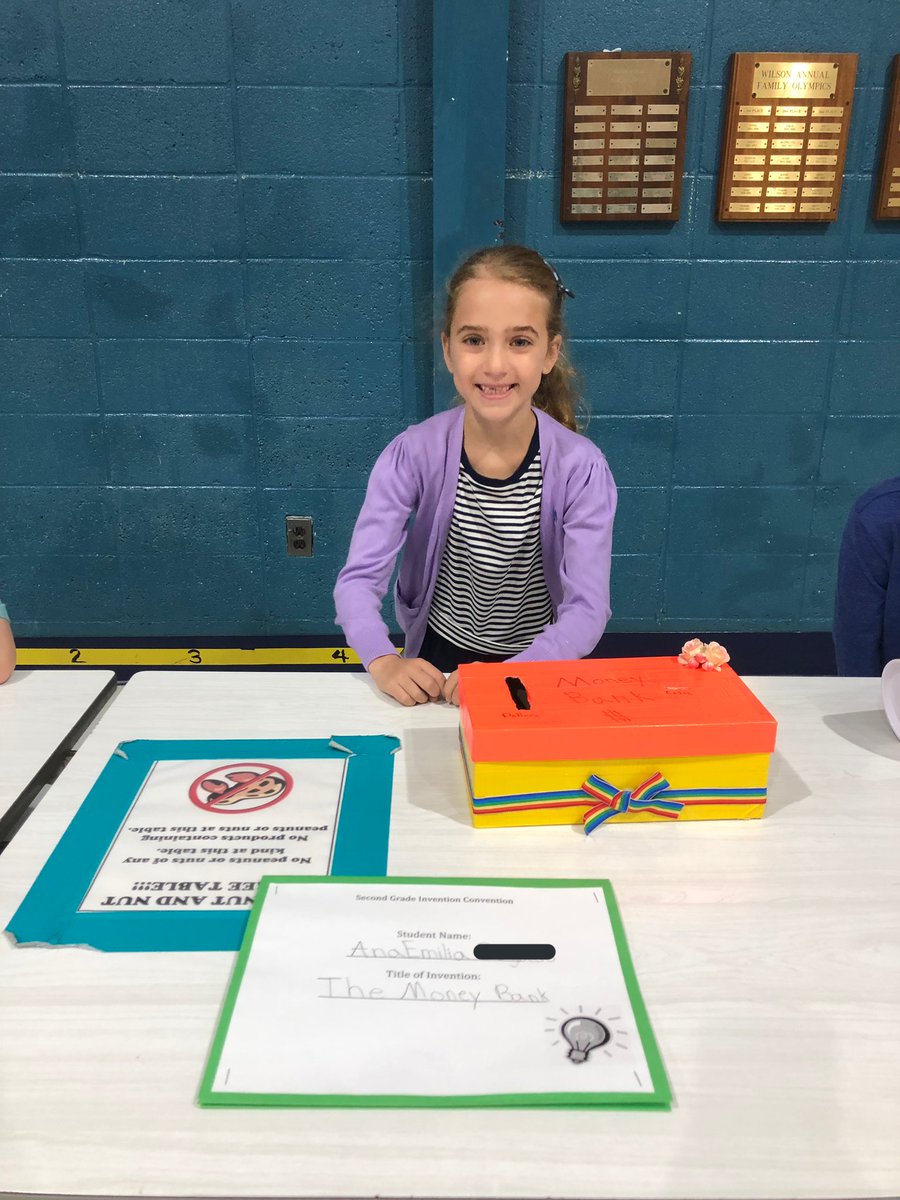 Keepingupwith2L's tweet photo. Invention Convention 2019! So proud of these 2nd graders! 💡 https://t.co/COMOSHvtuk