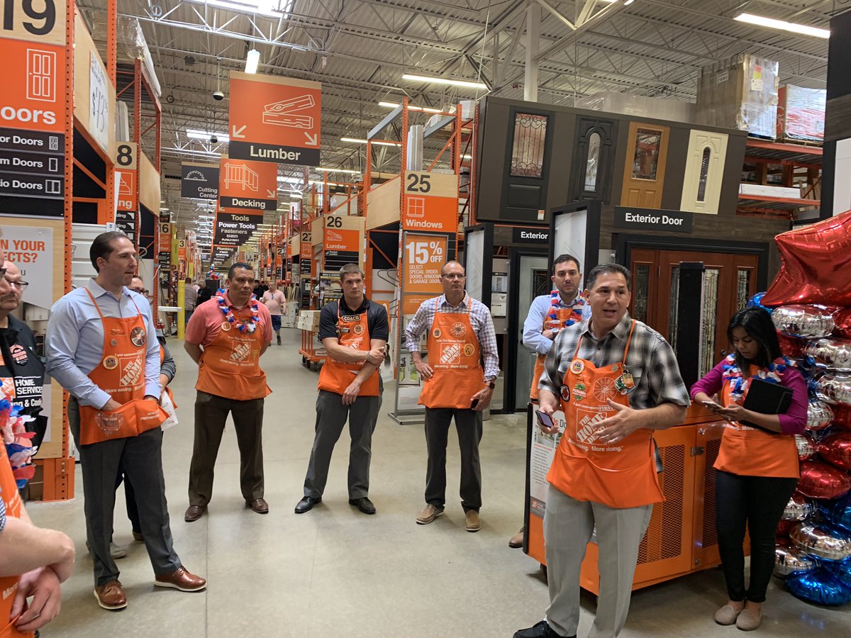 thdShannon's tweet photo. Blessed to have the best business partners in the business! Thank you all for your support and all you do for our stores and customers!#TeamHDE #TeamHDI #OneServices #NorthernFamily #RockStars https://t.co/T6zuZNFflt