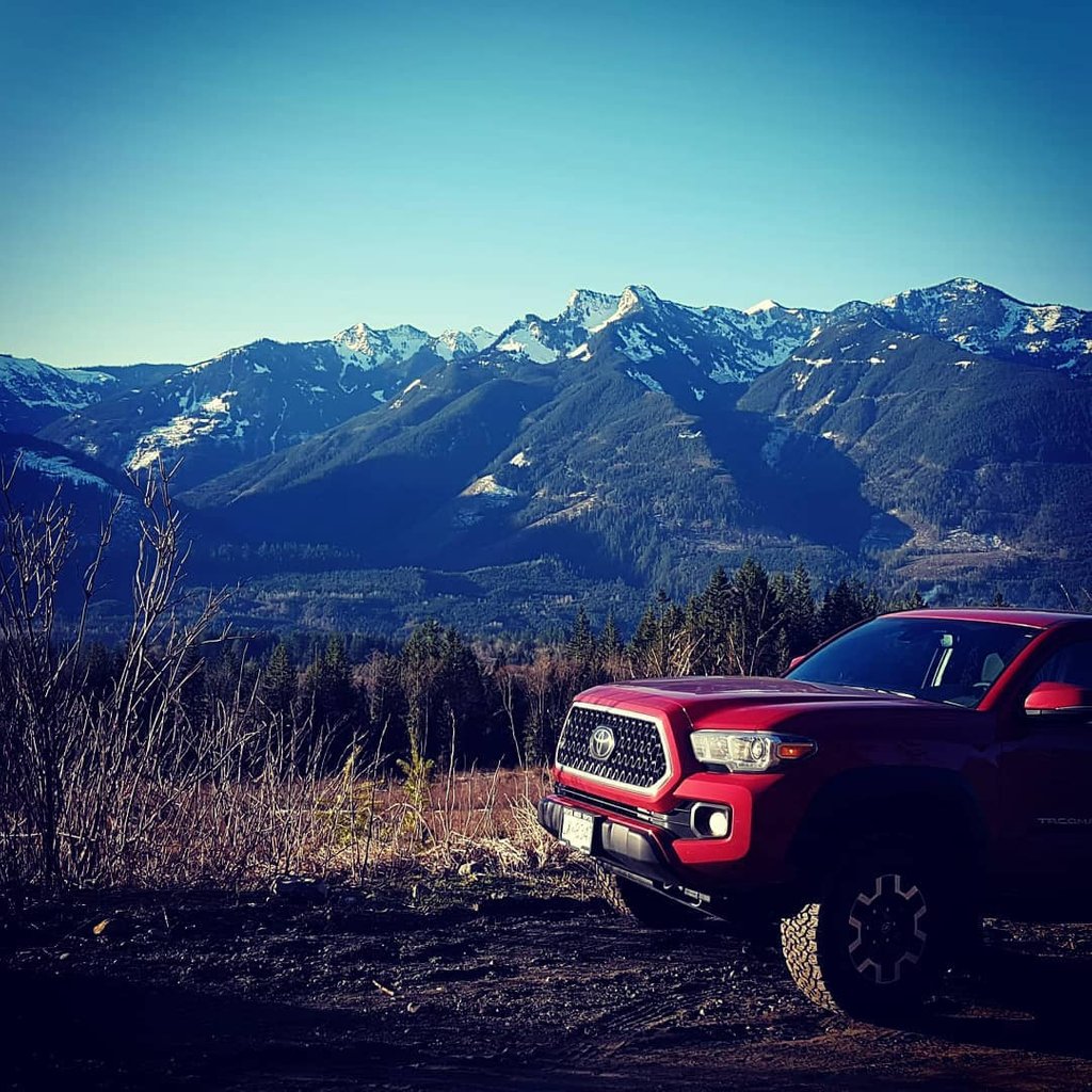 Ready for that #summer evening feeling 😍🏔☀📷: Marco Baratta (via Instagram) #ToyotaPacific #ToyotaBC