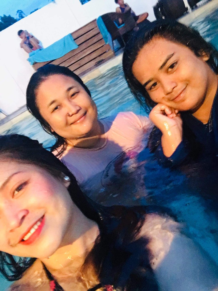 bebe_miho's tweet photo. Iloveyou Mga Sisters 😘😘😘 https://t.co/EFTNkm3V0X