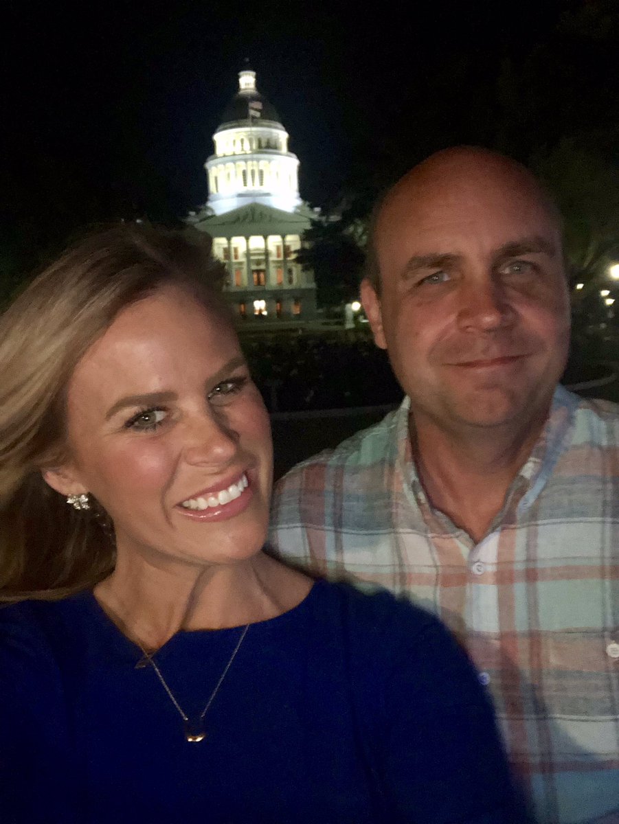 916JT's tweet photo. SAD DAY:   Last time working with Jennifer @NewsMcGraw  as she signs off from @CBSSacramento https://t.co/g2MBc0emHq