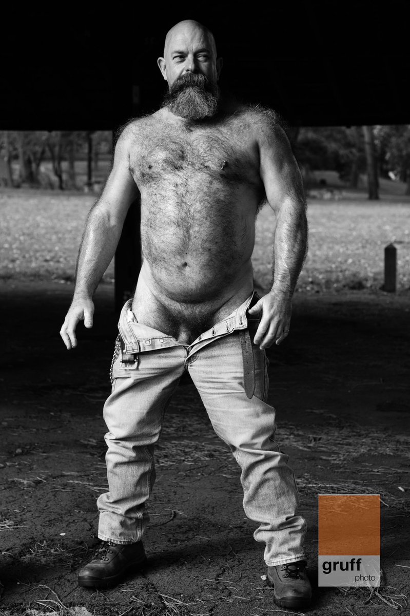 Craig. 
<a href="/gruffphoto/">gruff photo</a> 

Travelling soon. 
Book your shoot. 

#fur #ass #jock #furry #photography #masculine #sexy #beat #risky #blackandwhite